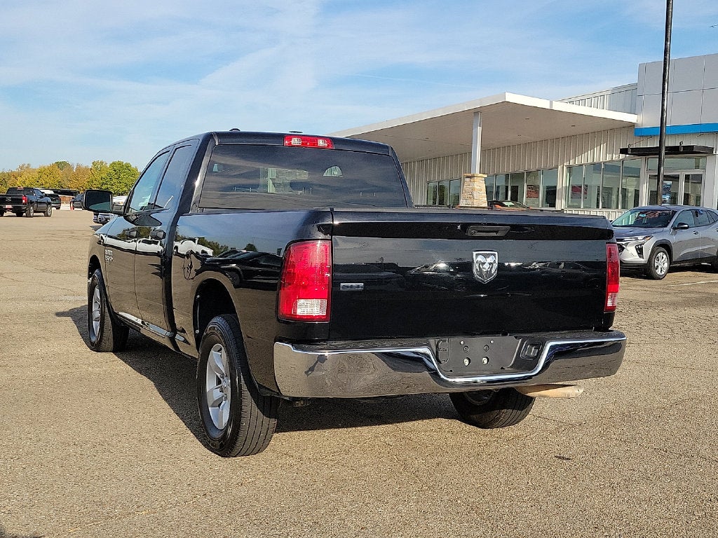 2024 RAM 1500 Classic SLT
