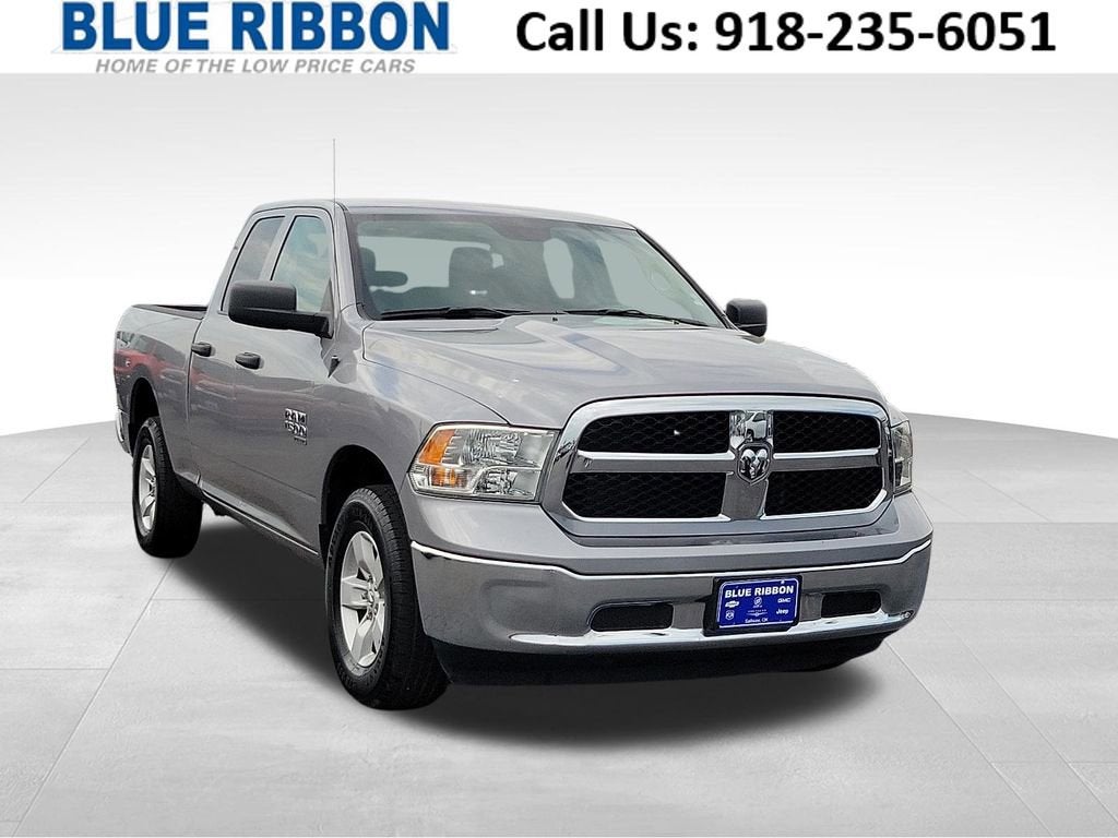2024 RAM 1500 Classic SLT