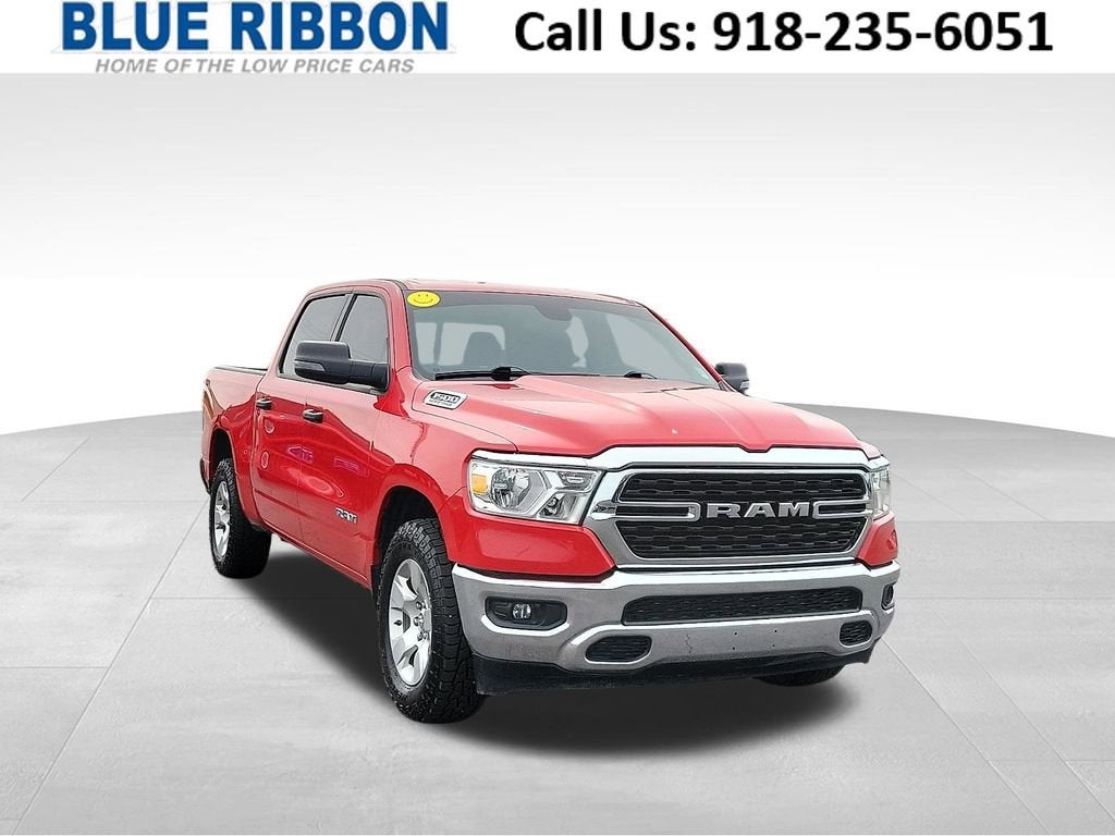 2023 RAM 1500 Big Horn/Lone Star 4x4 Crew Cab 5'7's photo