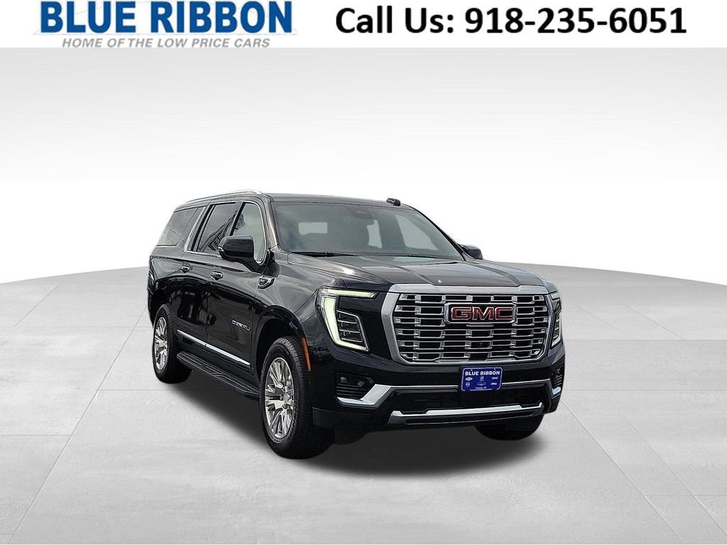 2025 GMC Yukon Denali AWD's photo