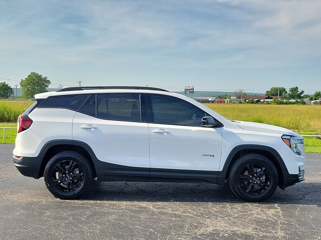 2022 GMC Terrain AT4