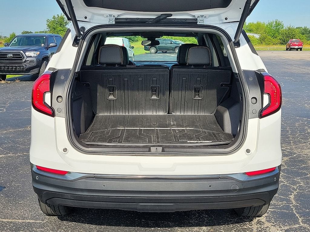 2022 GMC Terrain AT4