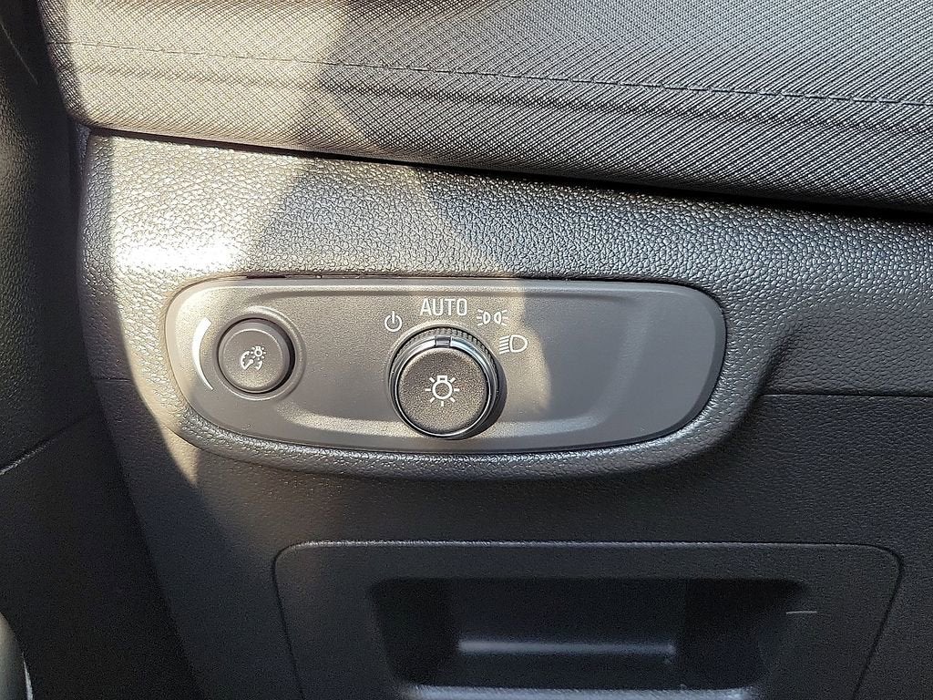 2025 Chevrolet Trailblazer LS