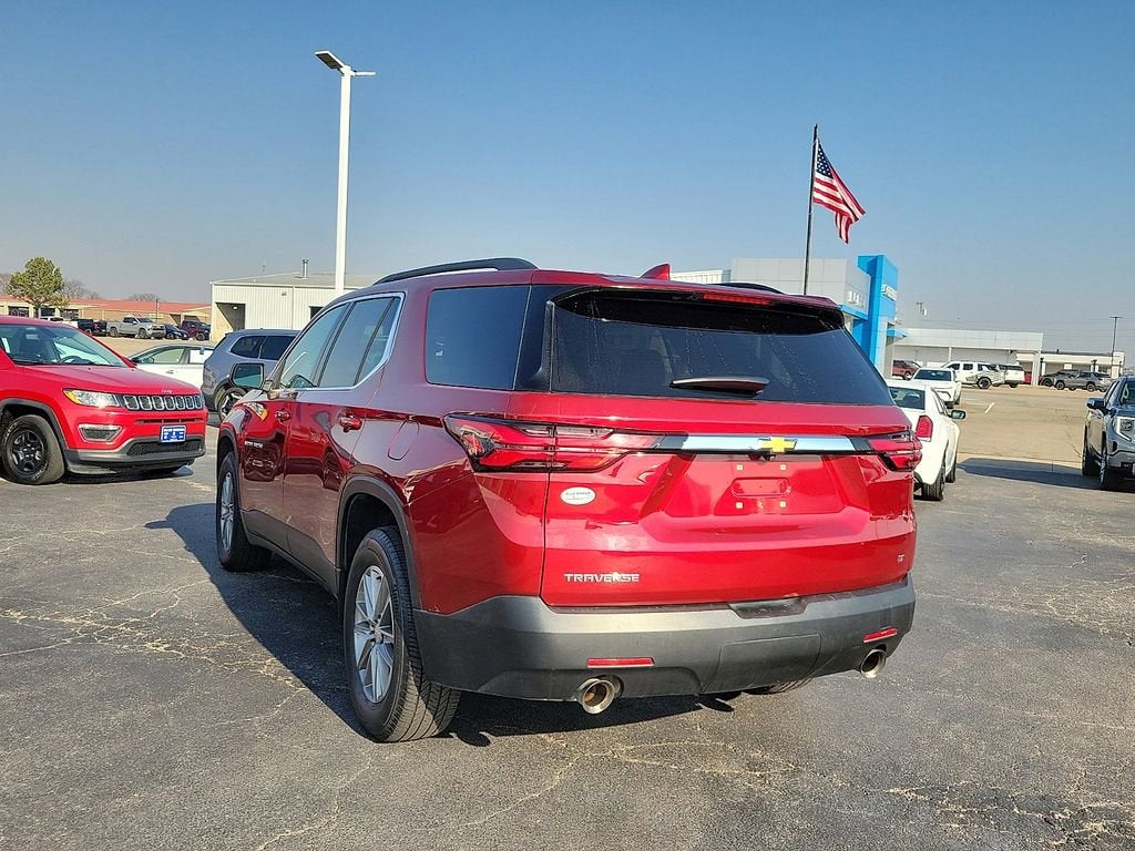 2023 Chevrolet Traverse LT Cloth