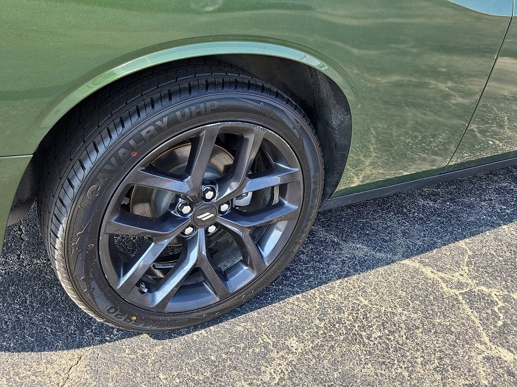 2023 Dodge Challenger SXT