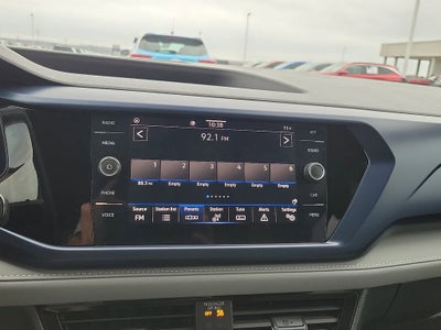 2024 Volkswagen Taos SE