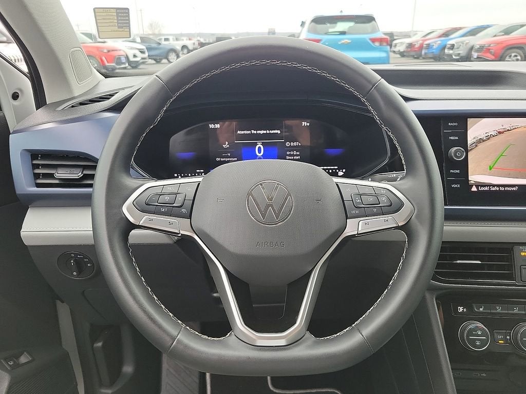 2024 Volkswagen Taos SE