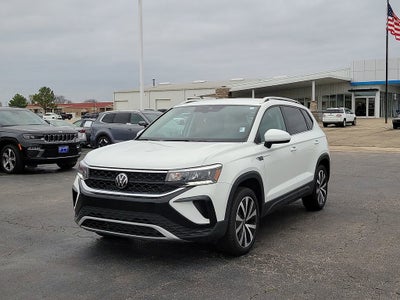 2024 Volkswagen Taos SE