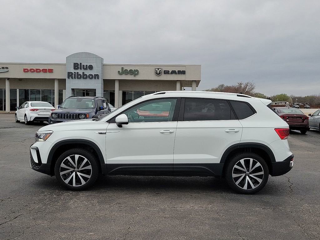 2024 Volkswagen Taos SE