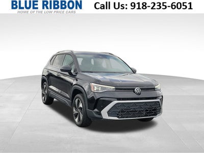 2025 Volkswagen Taos SE
