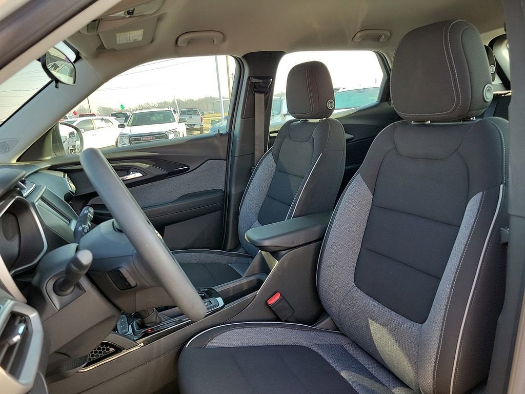 2023 Chevrolet Trailblazer LS