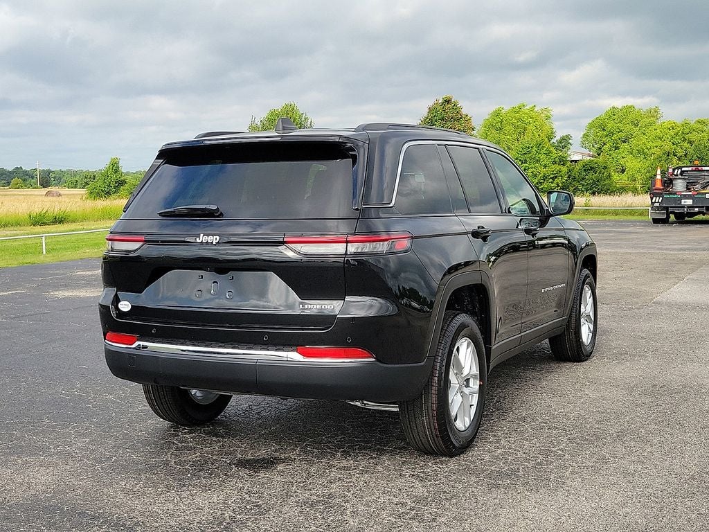 2026 Jeep Grand Cherokee Laredo X