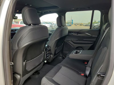 2026 Jeep Grand Cherokee Laredo X