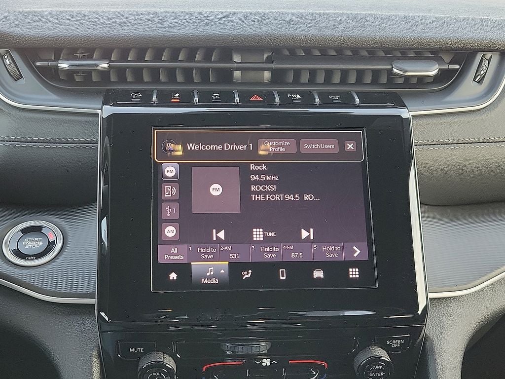 2025 Jeep Grand Cherokee Laredo X