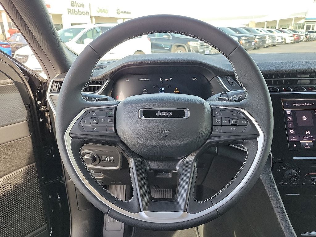 2025 Jeep Grand Cherokee Laredo X