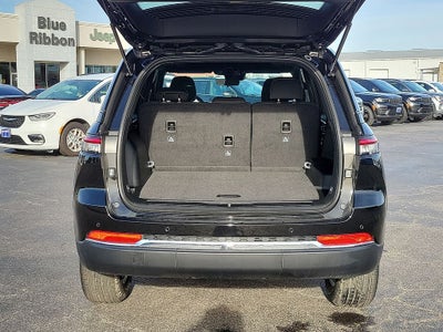 2025 Jeep Grand Cherokee Laredo X