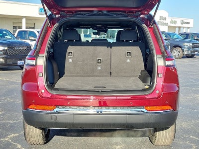 2025 Jeep Grand Cherokee Laredo X