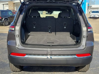 2025 Jeep Grand Cherokee Laredo X