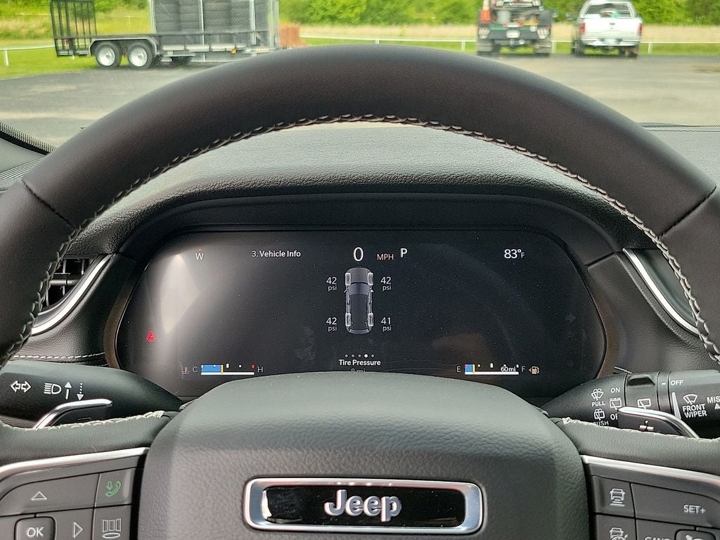 2026 Jeep Grand Cherokee Laredo