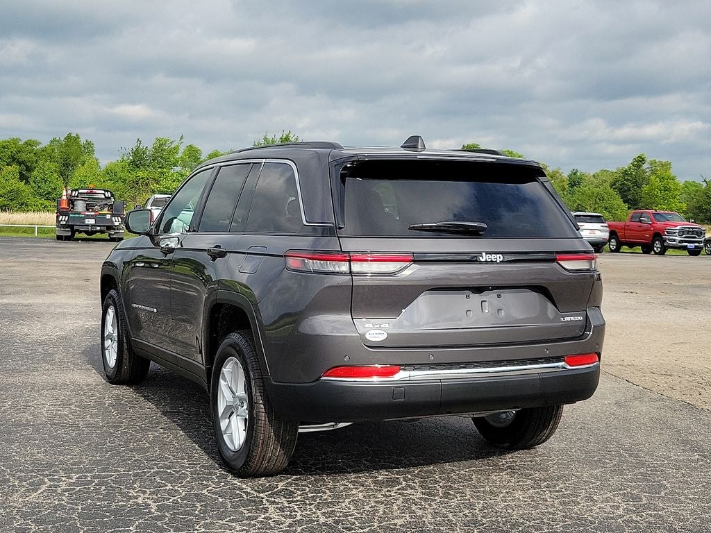 2026 Jeep Grand Cherokee Laredo
