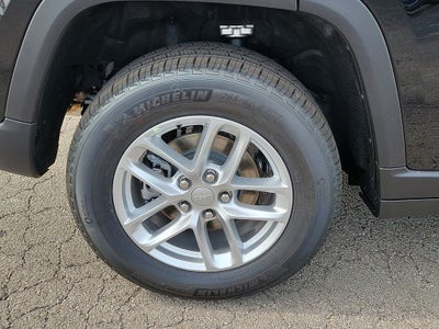 2026 Jeep Grand Cherokee Laredo X