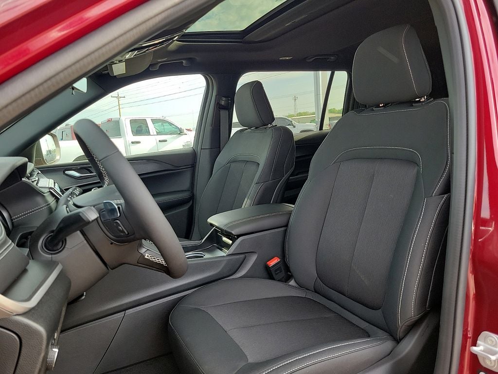 2026 Jeep Grand Cherokee L Laredo