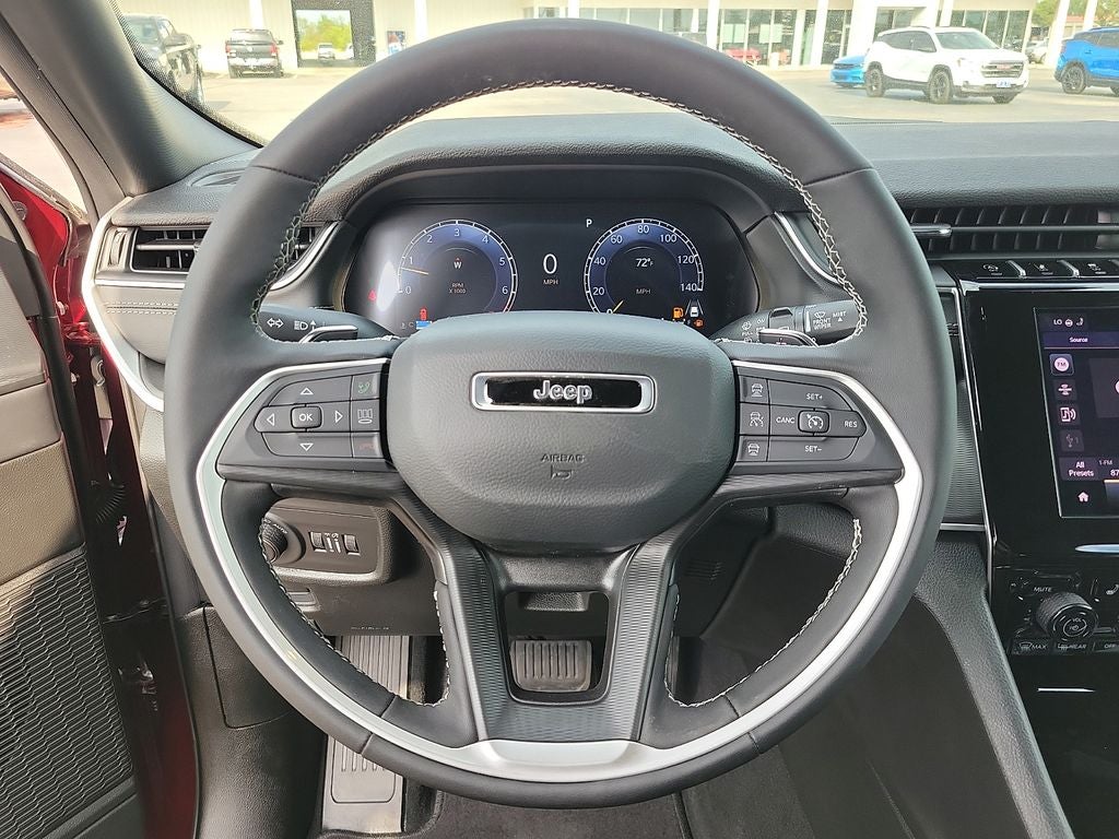 2026 Jeep Grand Cherokee L Laredo