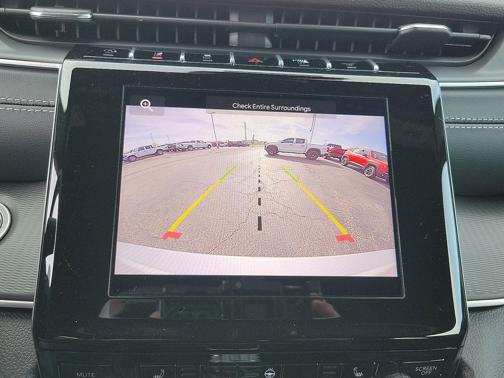 2026 Jeep Grand Cherokee L Laredo
