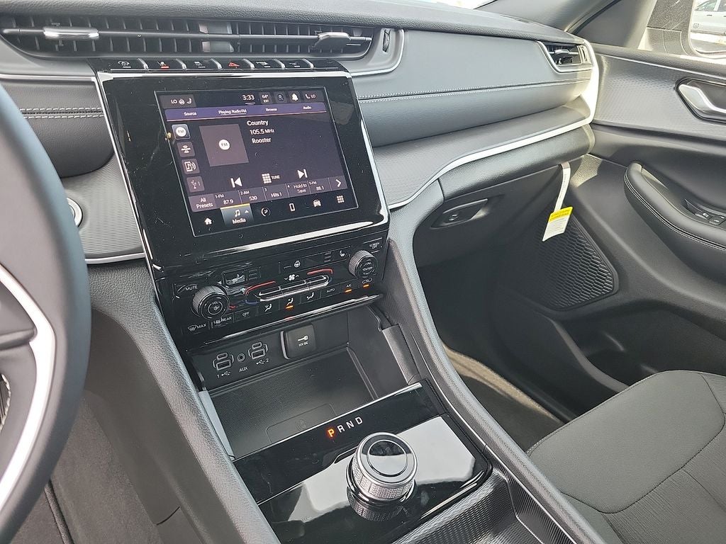 2026 Jeep Grand Cherokee L Laredo
