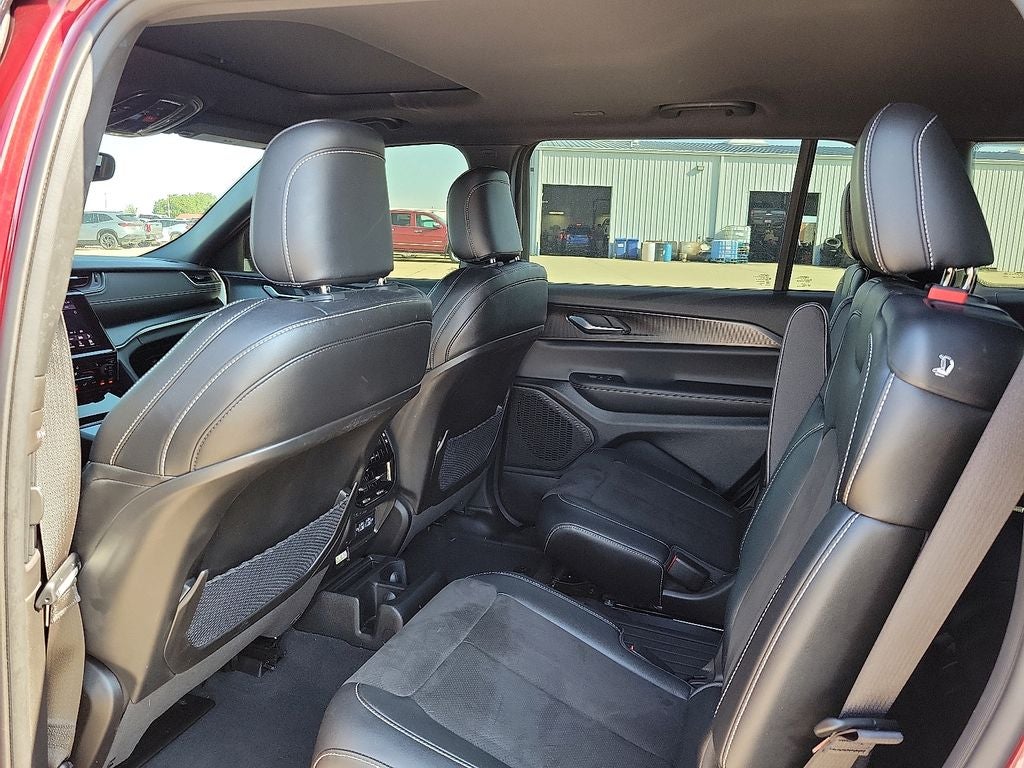 2023 Jeep Grand Cherokee L Altitude X