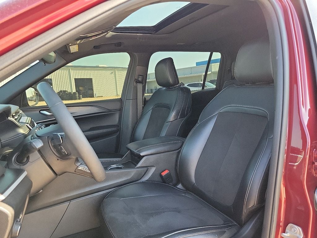 2023 Jeep Grand Cherokee L Altitude X