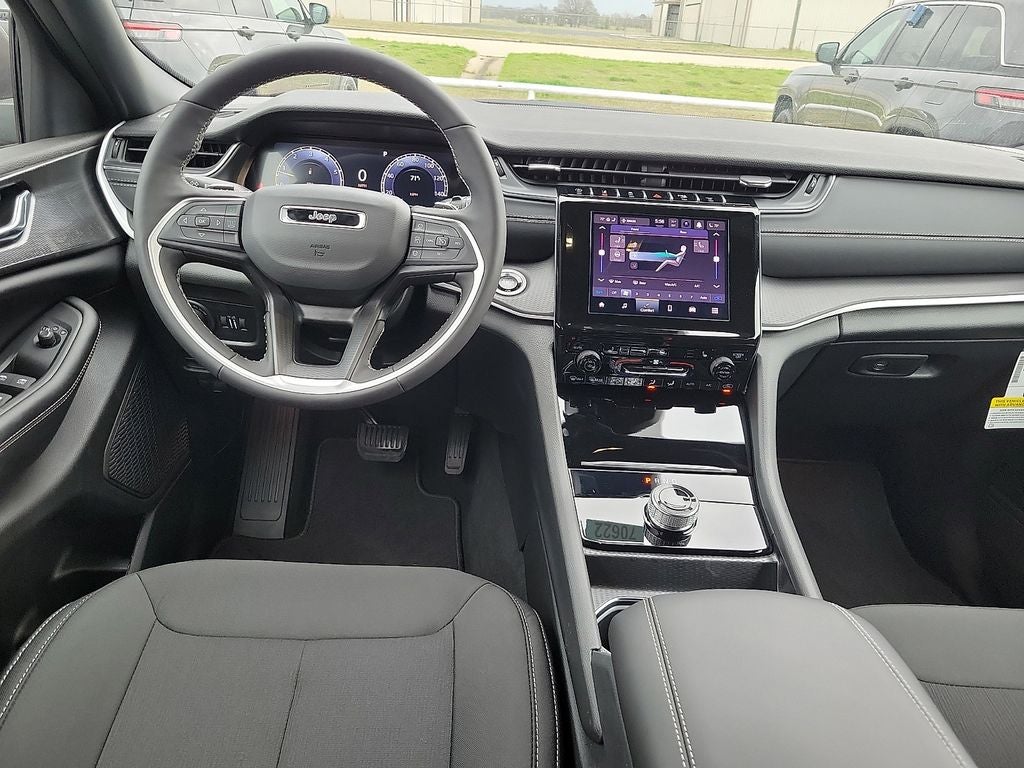 2026 Jeep Grand Cherokee L Laredo