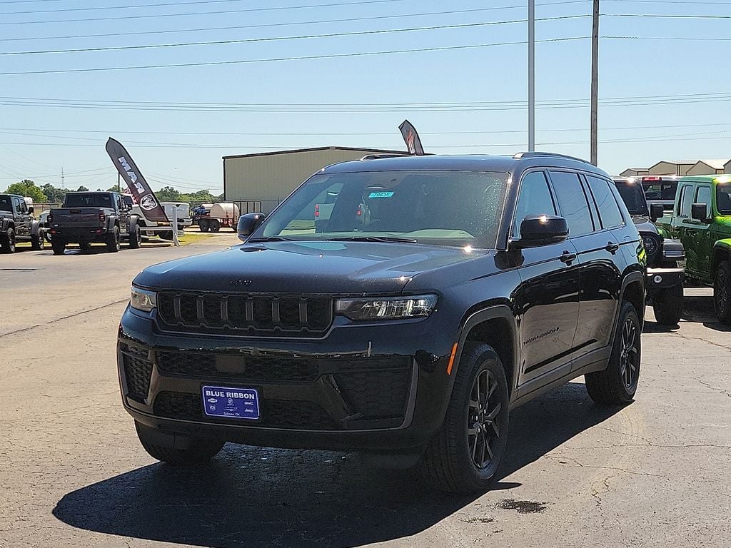 2026 Jeep Grand Cherokee L Laredo