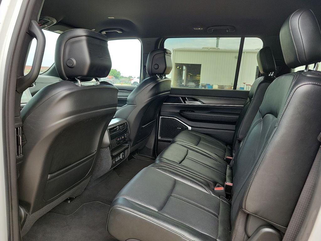 2024 Jeep Wagoneer Series II