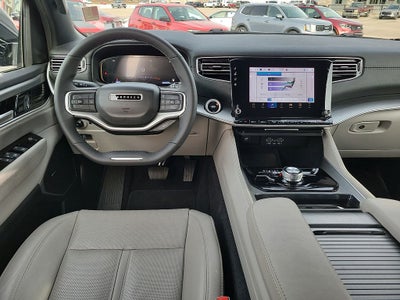 2025 Jeep Wagoneer Base