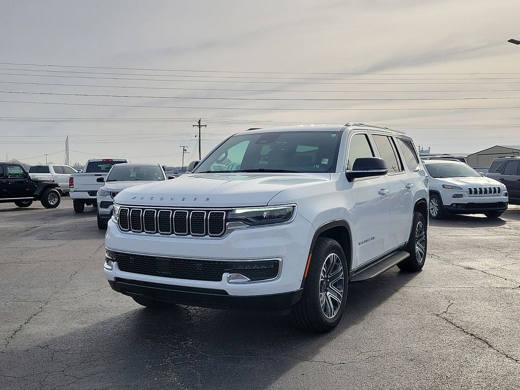 2025 Jeep Wagoneer Base