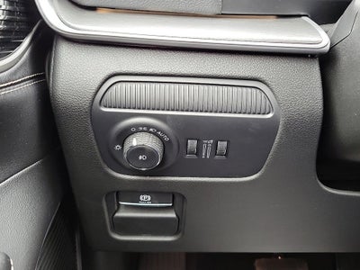 2025 Jeep Wagoneer Base