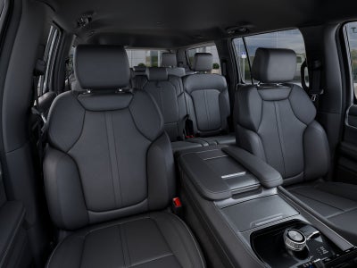 2025 Jeep Wagoneer Base