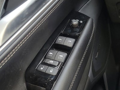 2025 Jeep Wagoneer Base