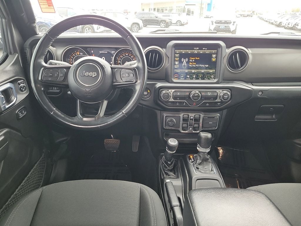 2022 Jeep Gladiator Willys