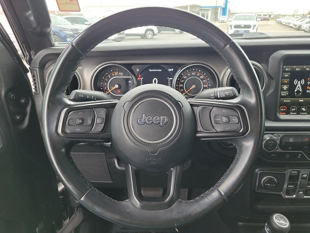 2022 Jeep Gladiator Willys