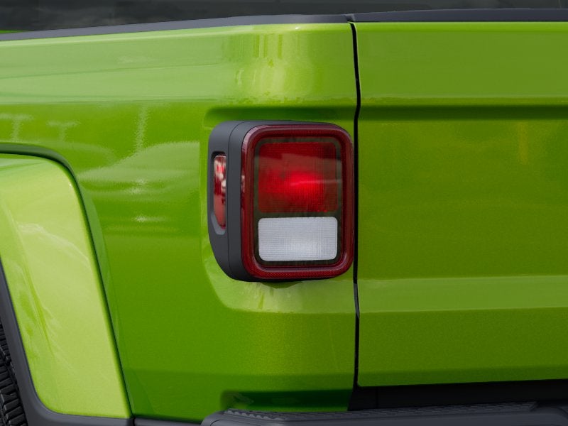 2026 Jeep Gladiator Sport S photo 2