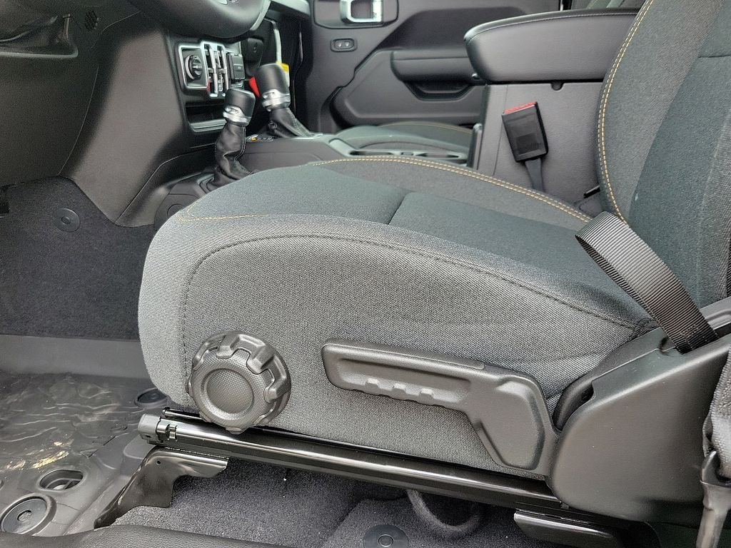 2025 Jeep Gladiator Sport S