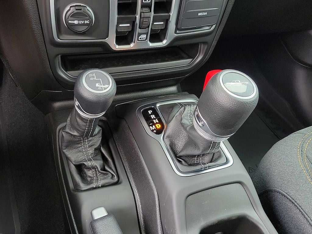 2025 Jeep Gladiator Sport S