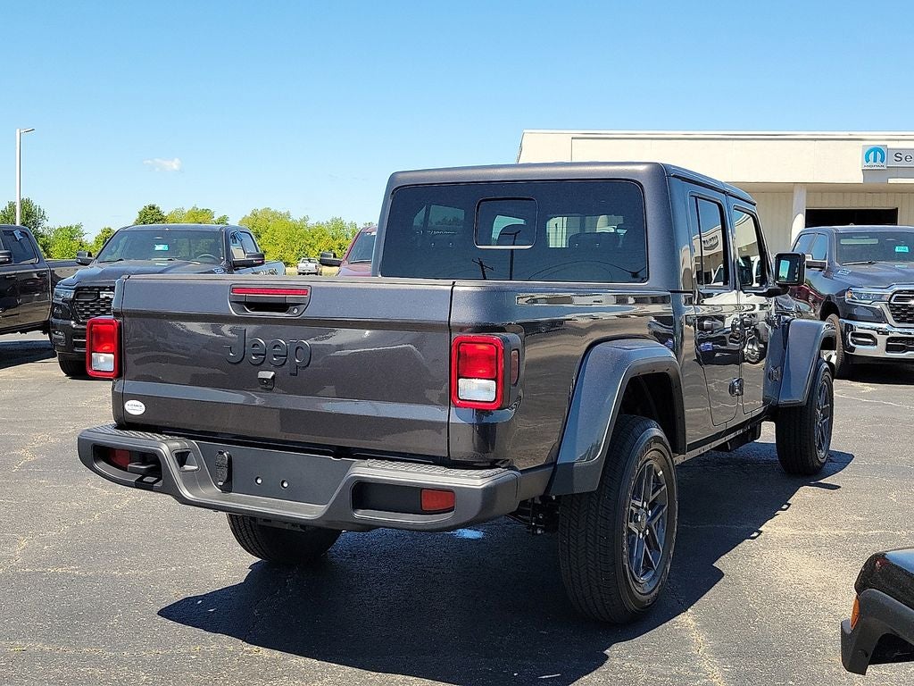 2026 Jeep Gladiator Sport S