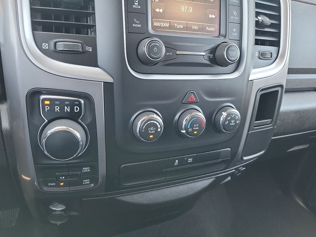 2024 RAM 1500 Classic SLT