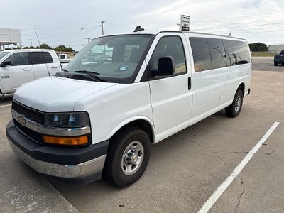 2025 Chevrolet Express 3500 LT Passenger