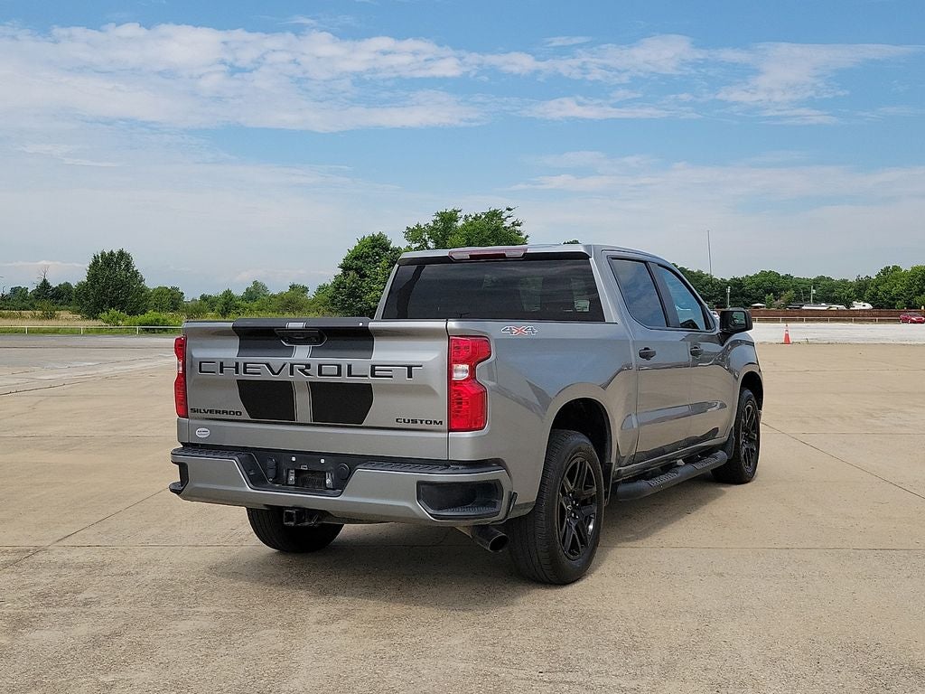 2023 Chevrolet Silverado 1500 Custom