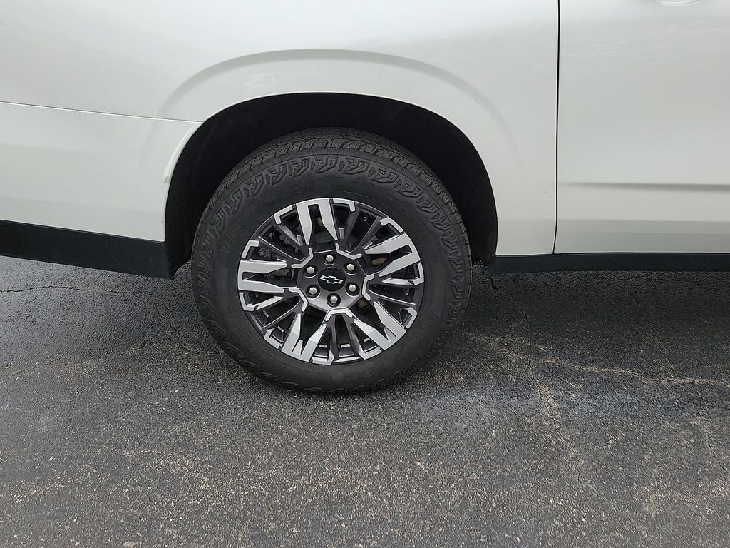 2025 Chevrolet Suburban Z71