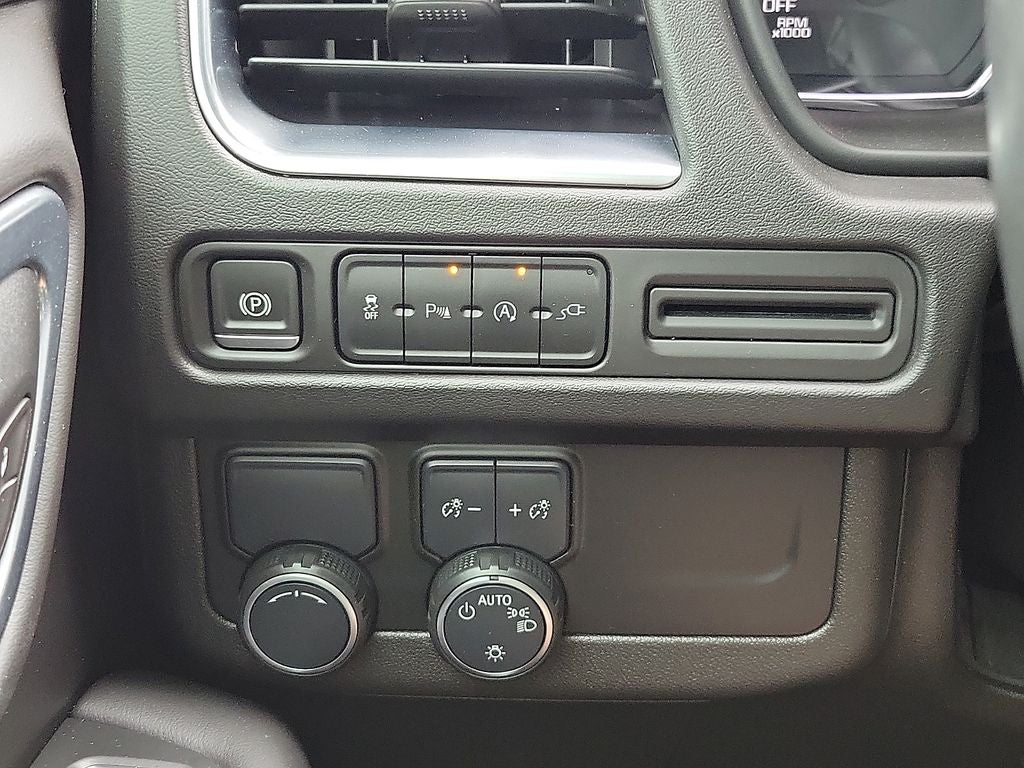 2021 Chevrolet Tahoe LS